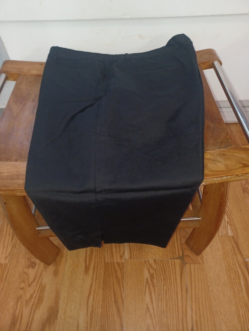 Ellen Tracy Black Bermuda Shorts